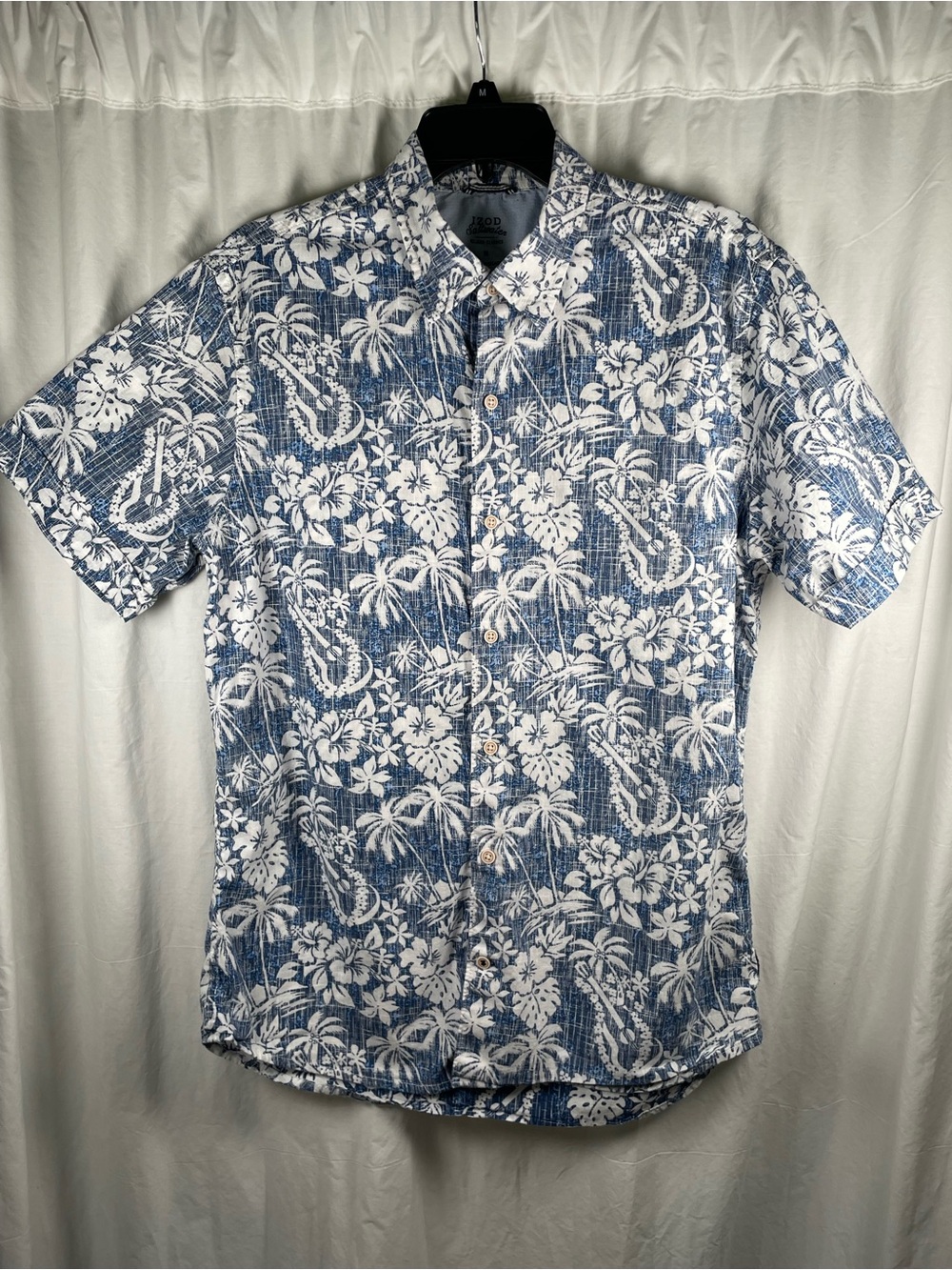 Men’s Izod Blue and White Floral Hawaiian Button-Down Shirt Size Medium